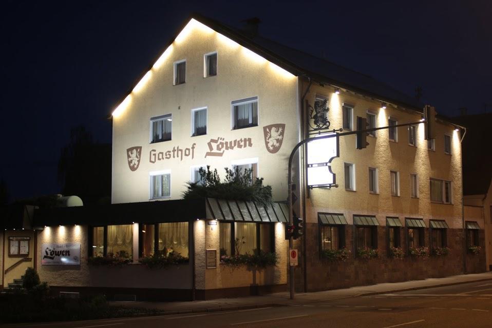 Hotel-Restaurant Lowen Süßen Exterior foto